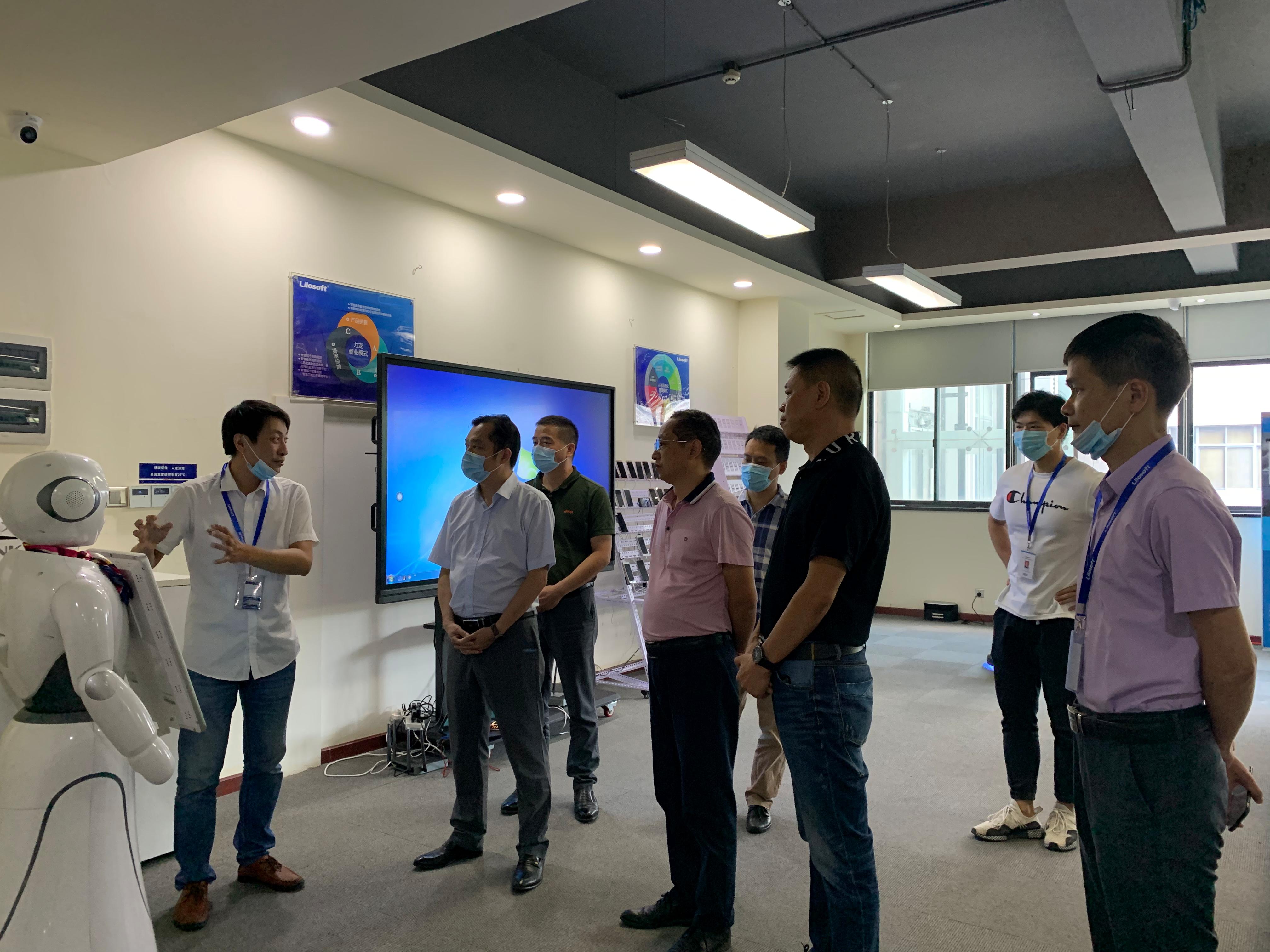 武漢網(wǎng)絡(luò)推手公司_武漢網(wǎng)絡(luò)公司_網(wǎng)絡(luò)營(yíng)銷(xiāo)推廣公司到智云網(wǎng)絡(luò)